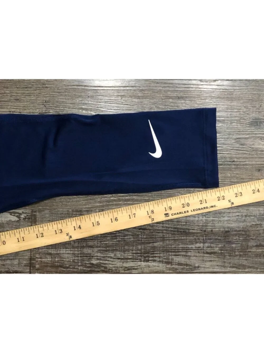 Nike Pro Mens Small Blue Dri-FIT 3/4 length Fitness Tight Leggings New w Tags